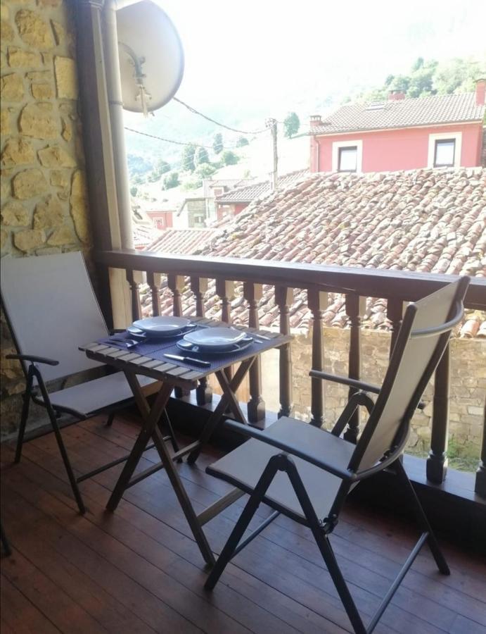 Casa Rural Apartamentos Angel Inguanzo Arenas De Cabrales Luaran gambar